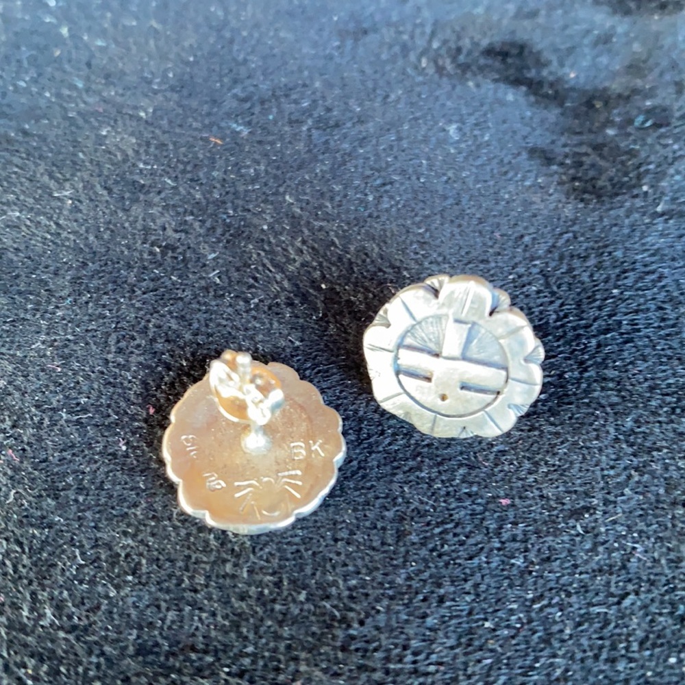 Hopi sterling silver Sun God post earrings - Picture 2 of 3
